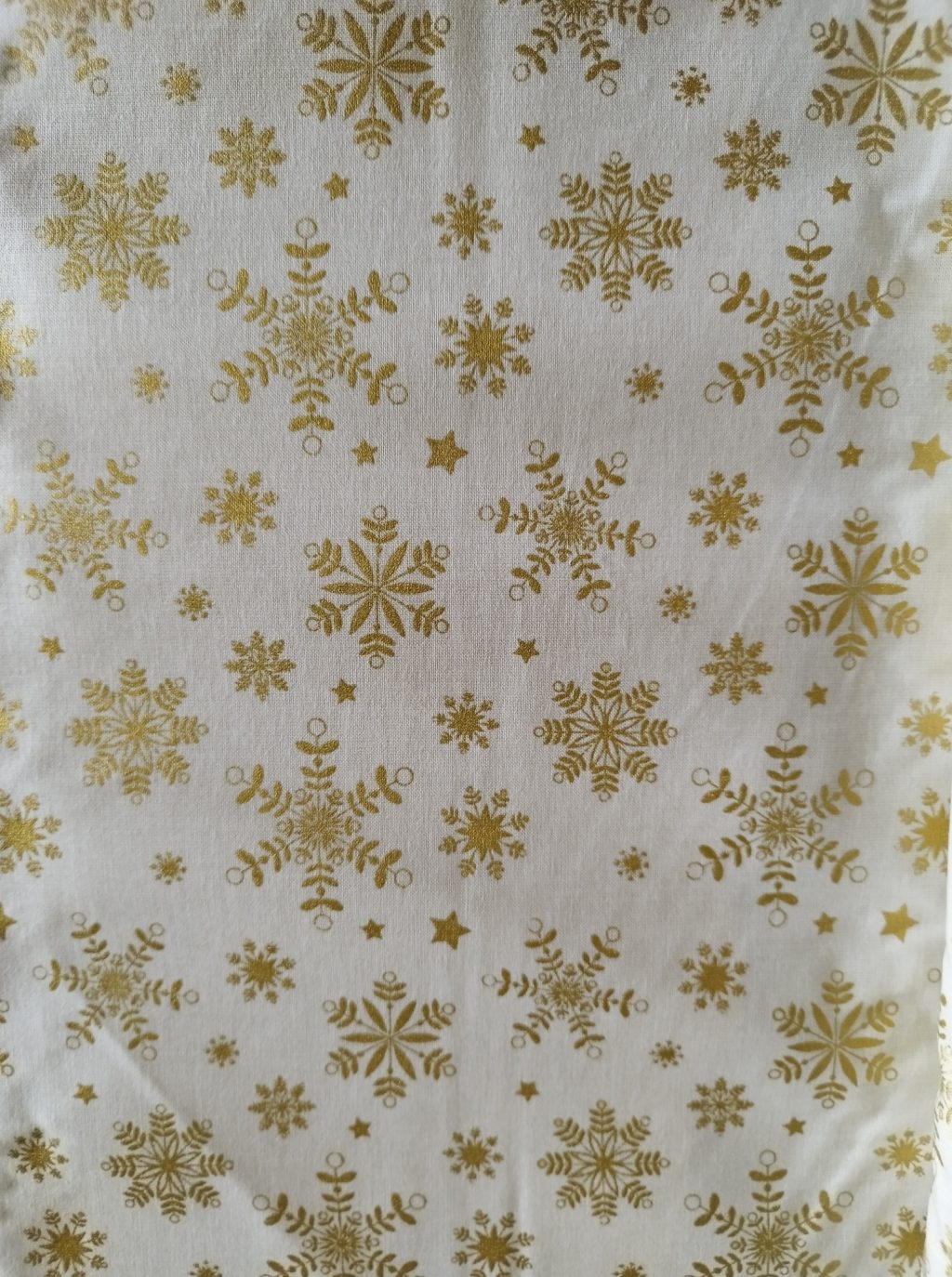 Tecido Natal Bege c/ estrela dourada