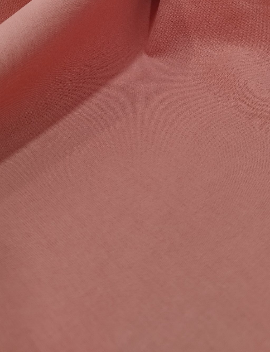 Tecido básico cor Rosa velho